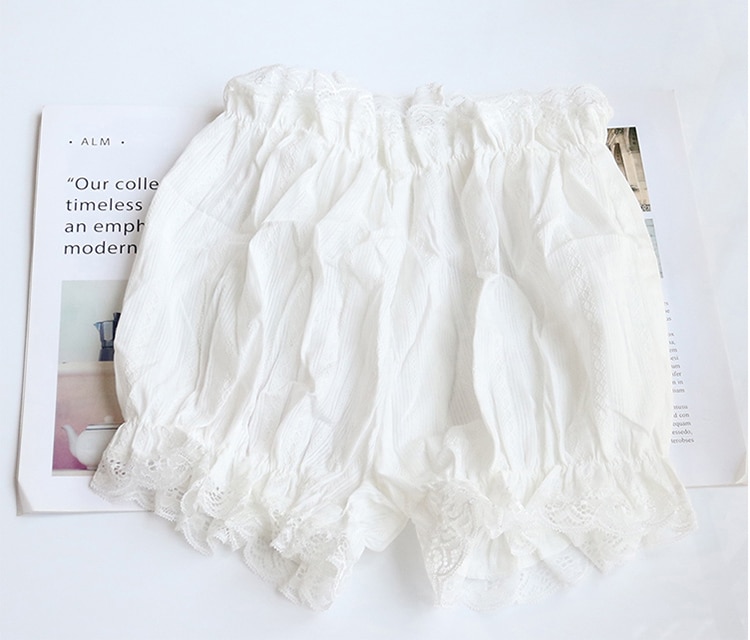 Wome's Lace Decorated Cotton Pajama Set