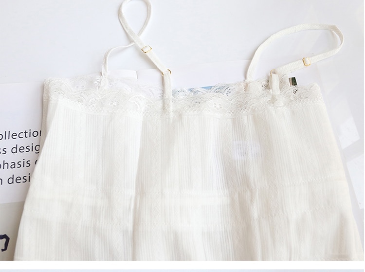 Wome's Lace Decorated Cotton Pajama Set