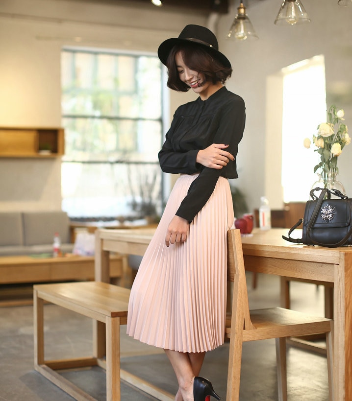 Women's High Waist Pleated Skirt Women's High Waist Pleated Skirt