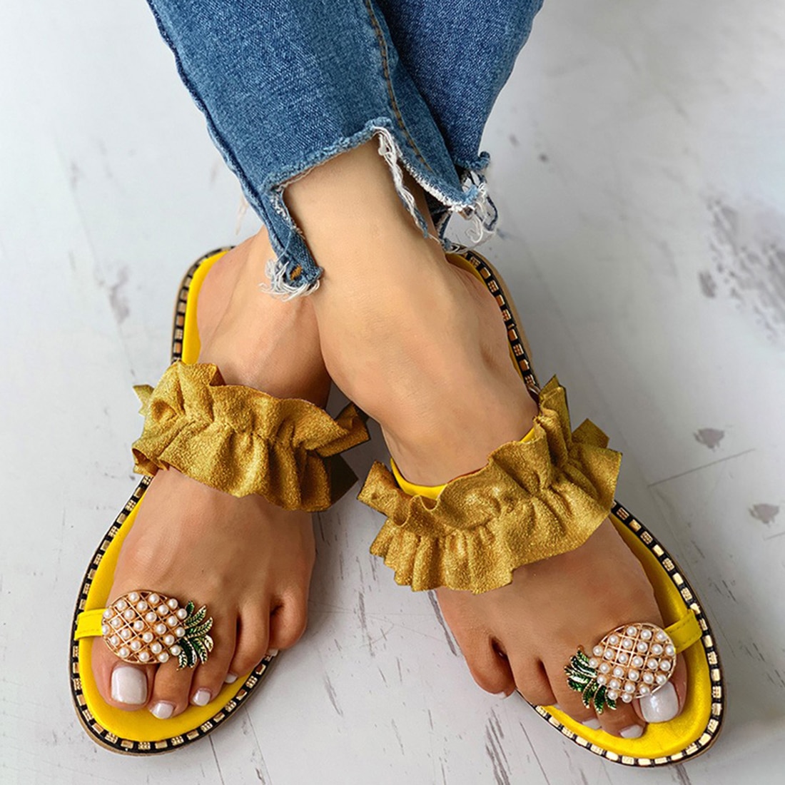 Pineapple Decorated Slippers for Girls Pineapple Decorated Slippers for Girls